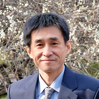 赤井伸郎（あかい　のぶお）