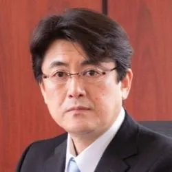 大越慎一